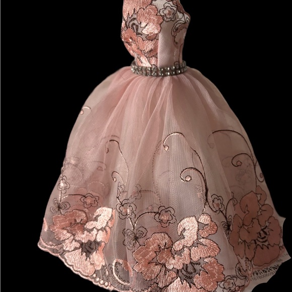 un branded Other - Elegant Pink Floral Doll Dress